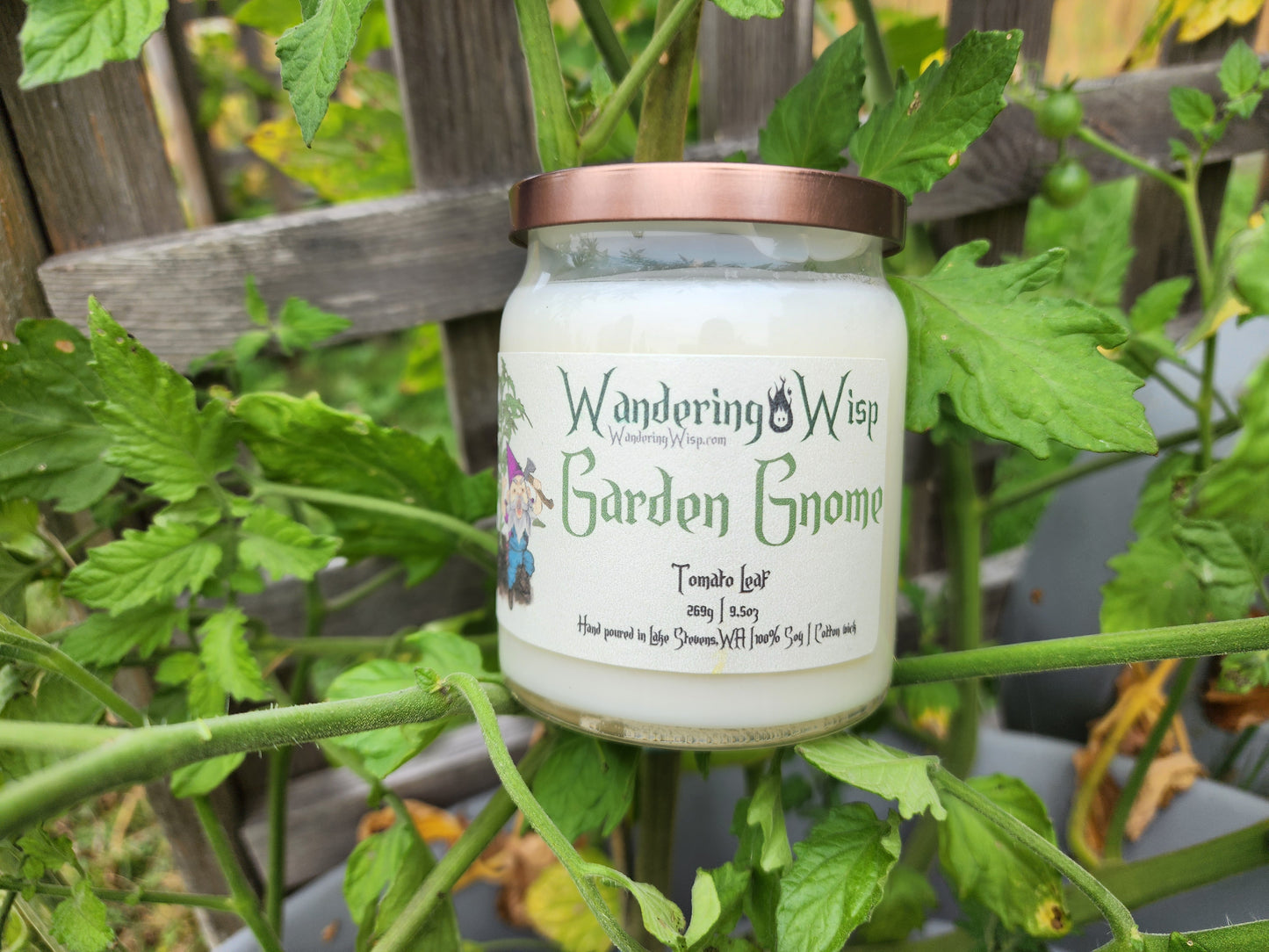 Garden Gnome - 9.5oz Apothecary Candle